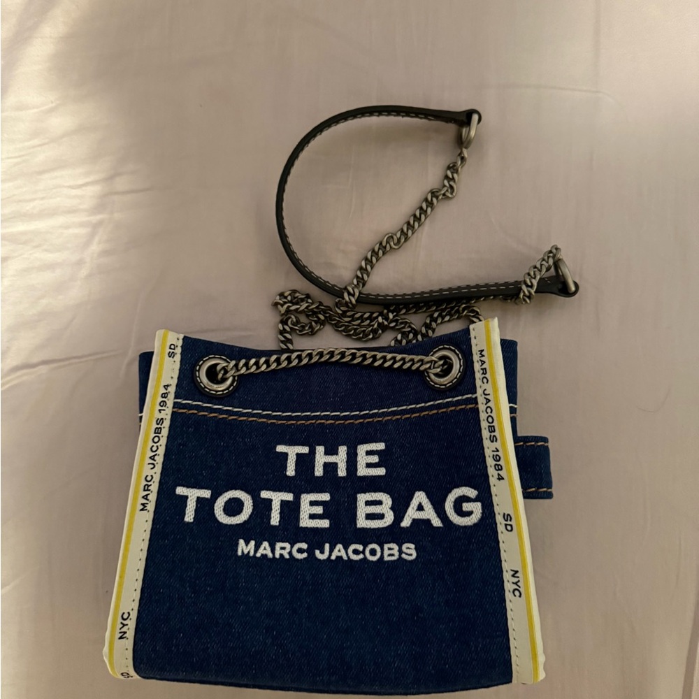 Marc Jacobs The Denim Chain Crossbody Tote Bag